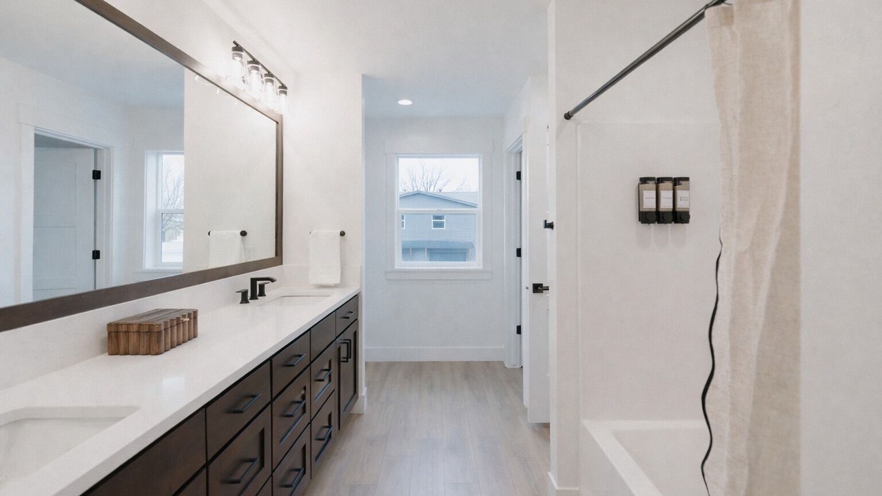 Photo of Bathroom in Shelley