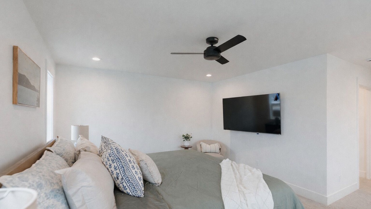 Photo of Bedroom in Shelley