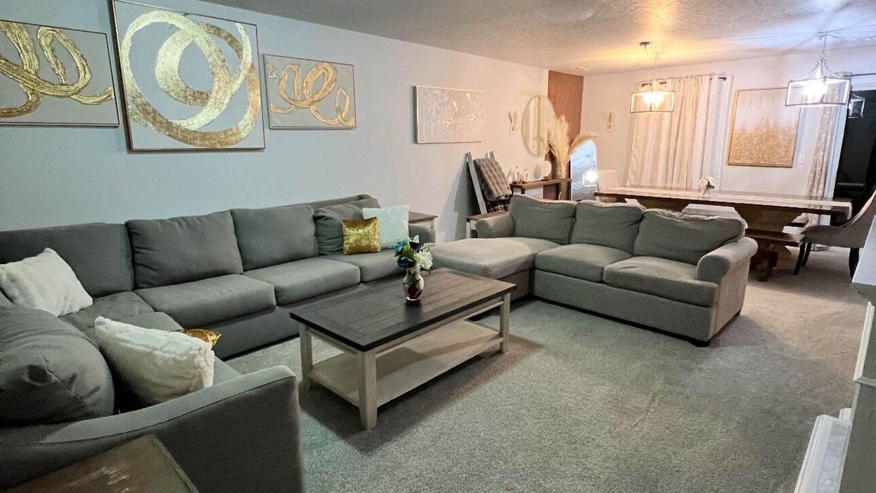 Photo of Livingroom in Caldwell