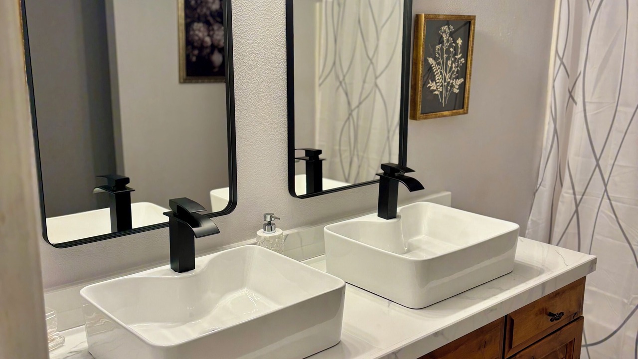 Photo of Bathroom in Caldwell