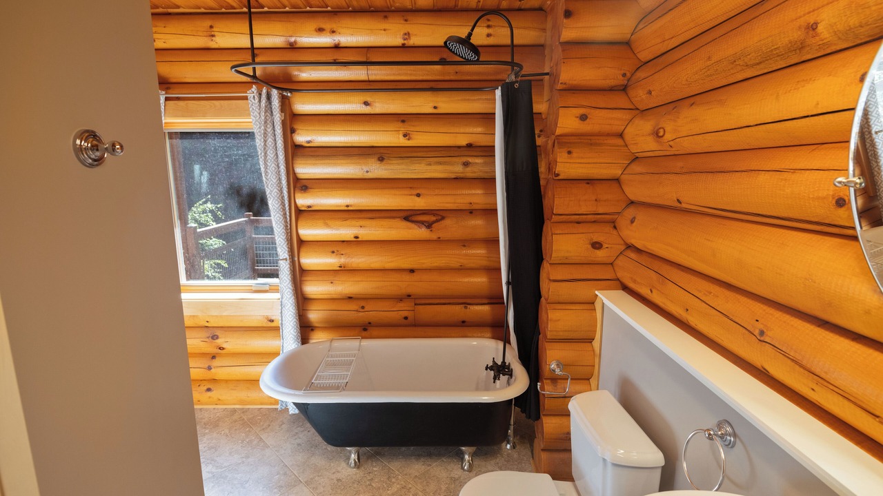 Photo of Bathroom in Kooskia