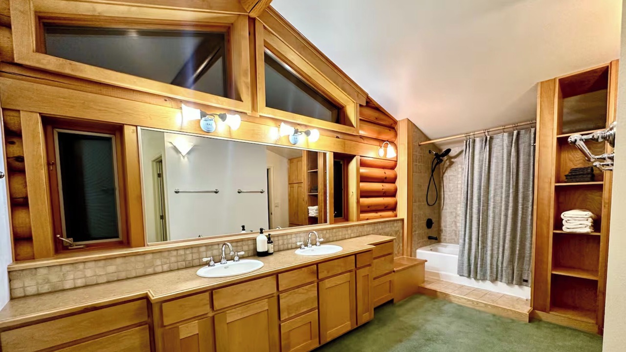 Photo of Bathroom in Kooskia