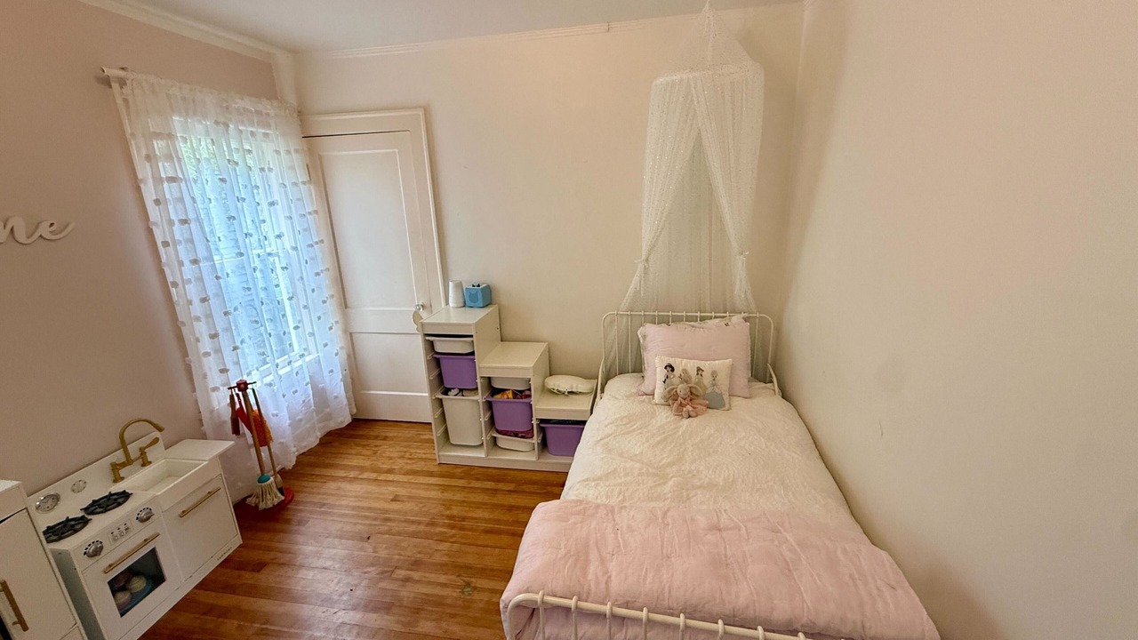 Photo of Bedroom in Bryant