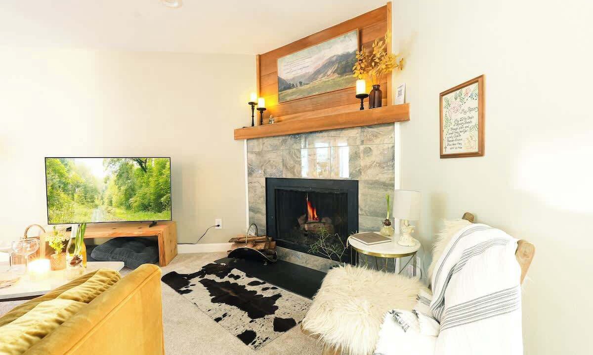 Photo of Livingroom in Rathdrum