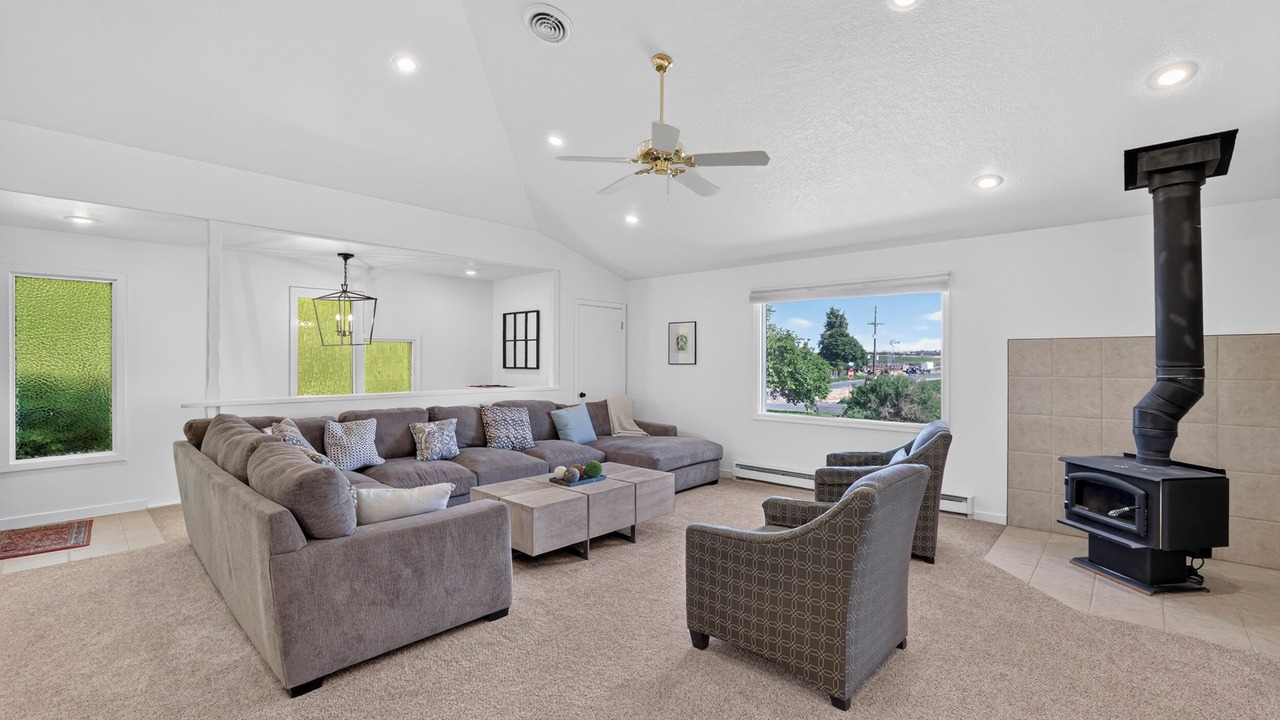Photo of Livingroom in Gooding County
