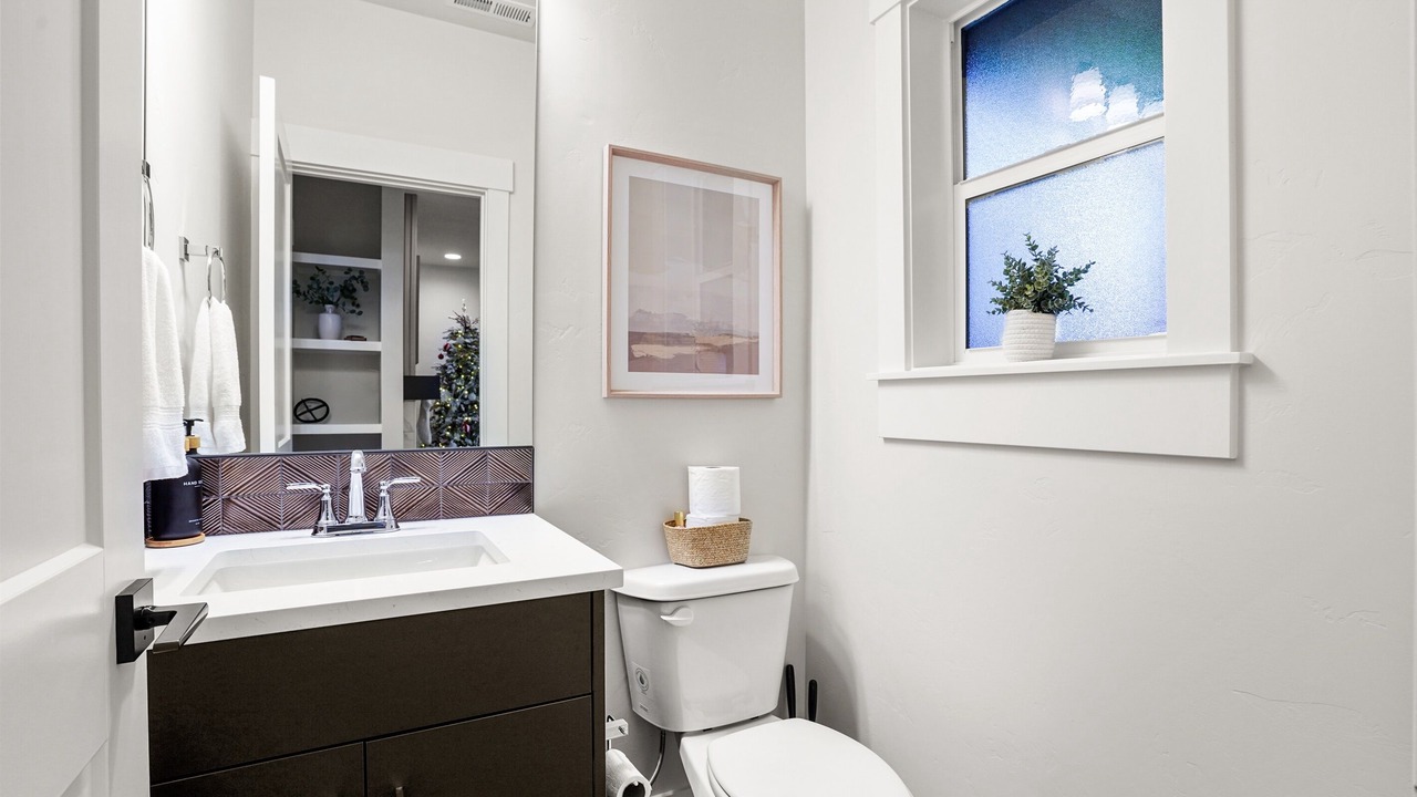 Photo of Bathroom in Cascade