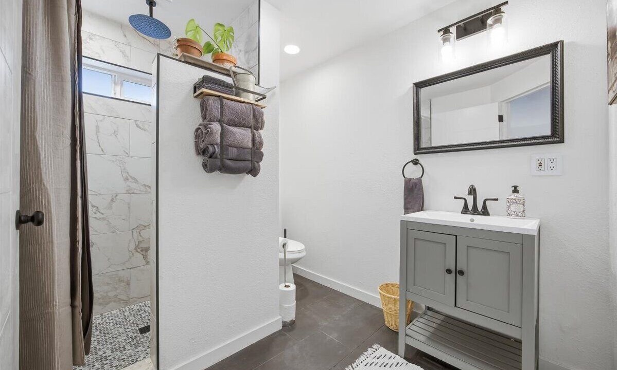 Photo of Bathroom in Finley