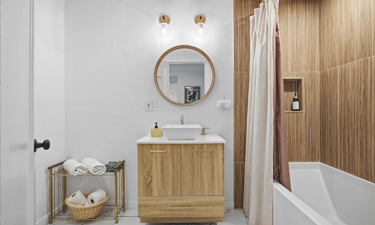 Photo of Bathroom in Finley