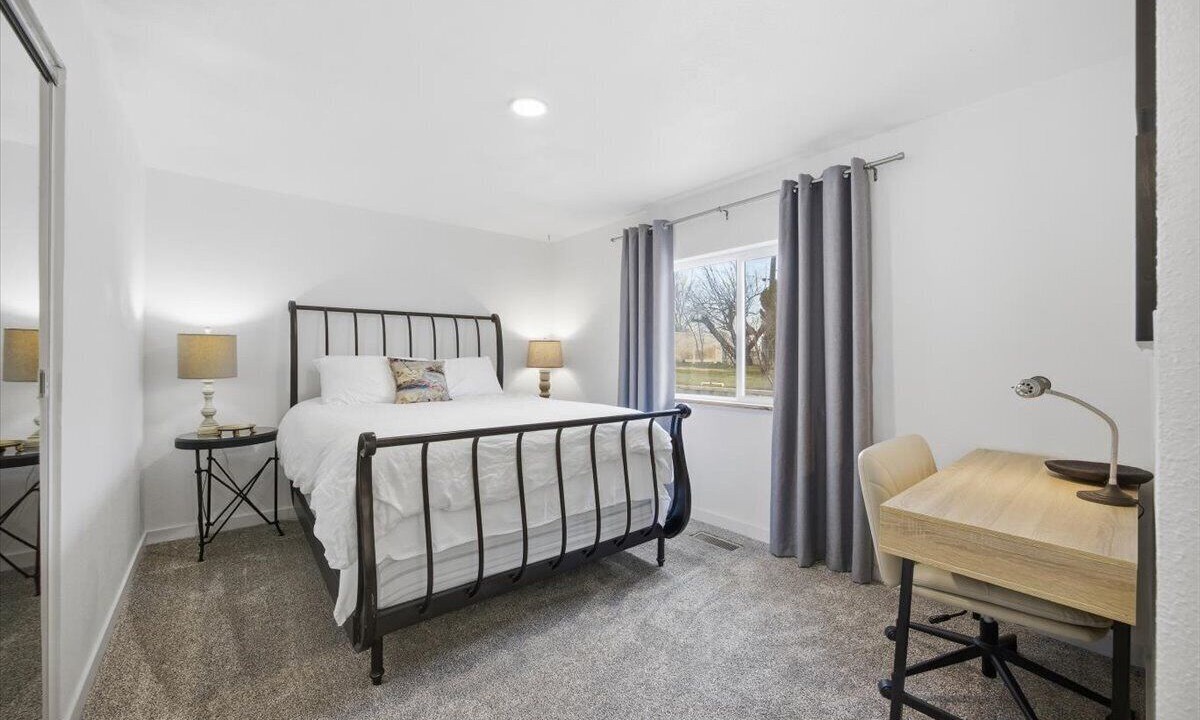 Photo of Bedroom in Finley
