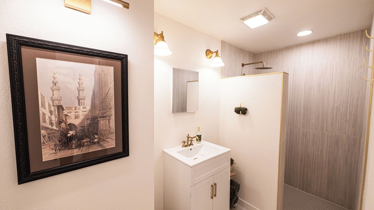 Photo of Bathroom in Finley