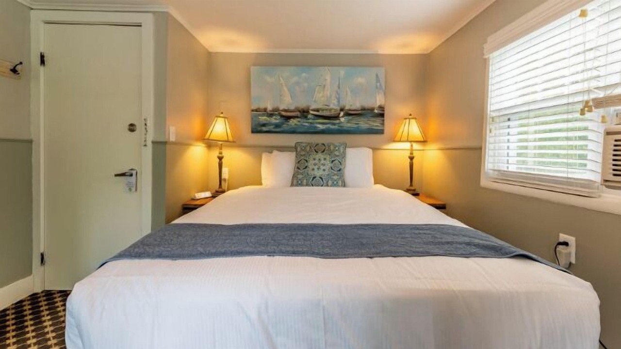 Photo of Bedroom in Whitehall