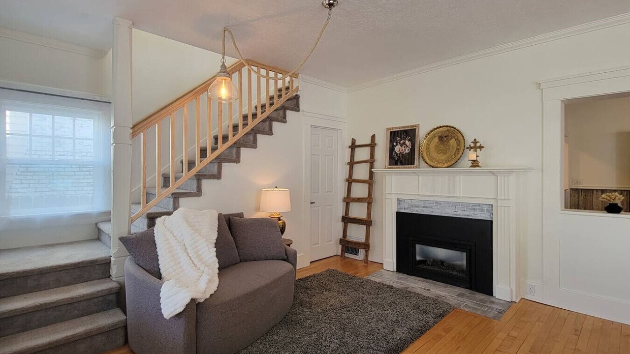 Photo of Livingroom in Medford