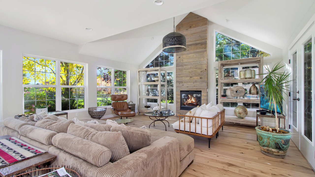 Photo of Livingroom in Hailey