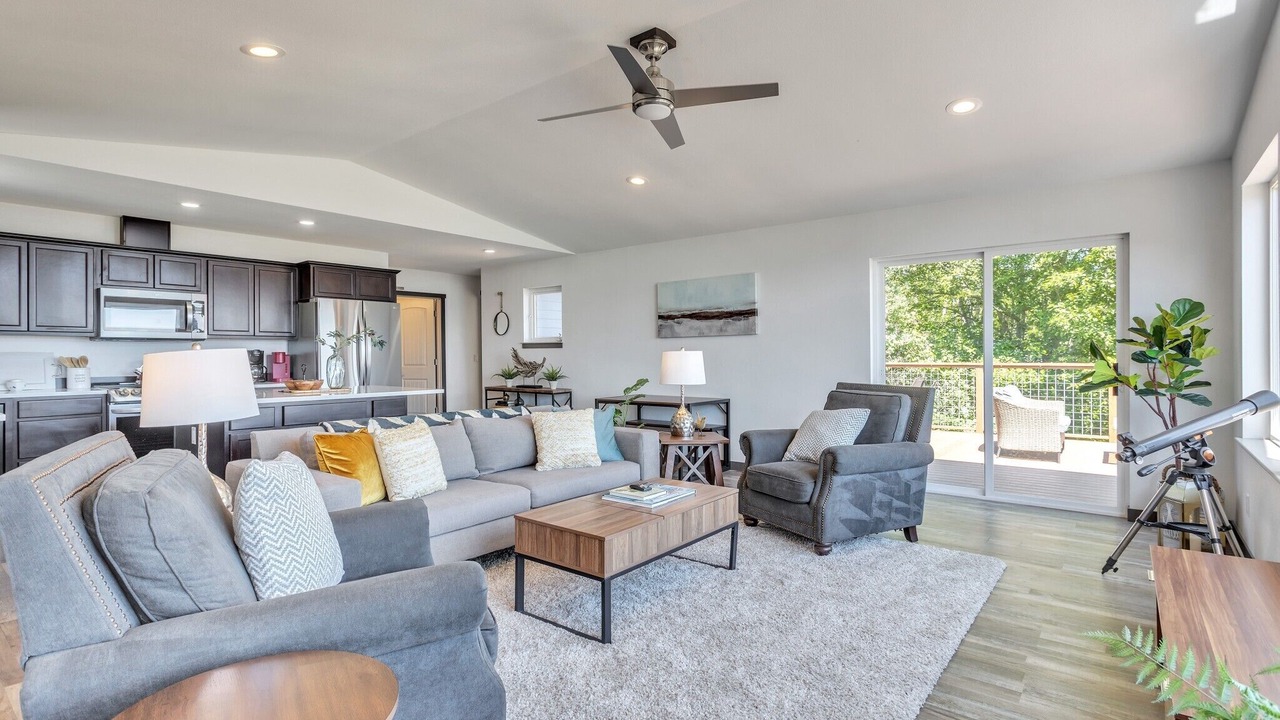 Photo of Livingroom in Greenbank