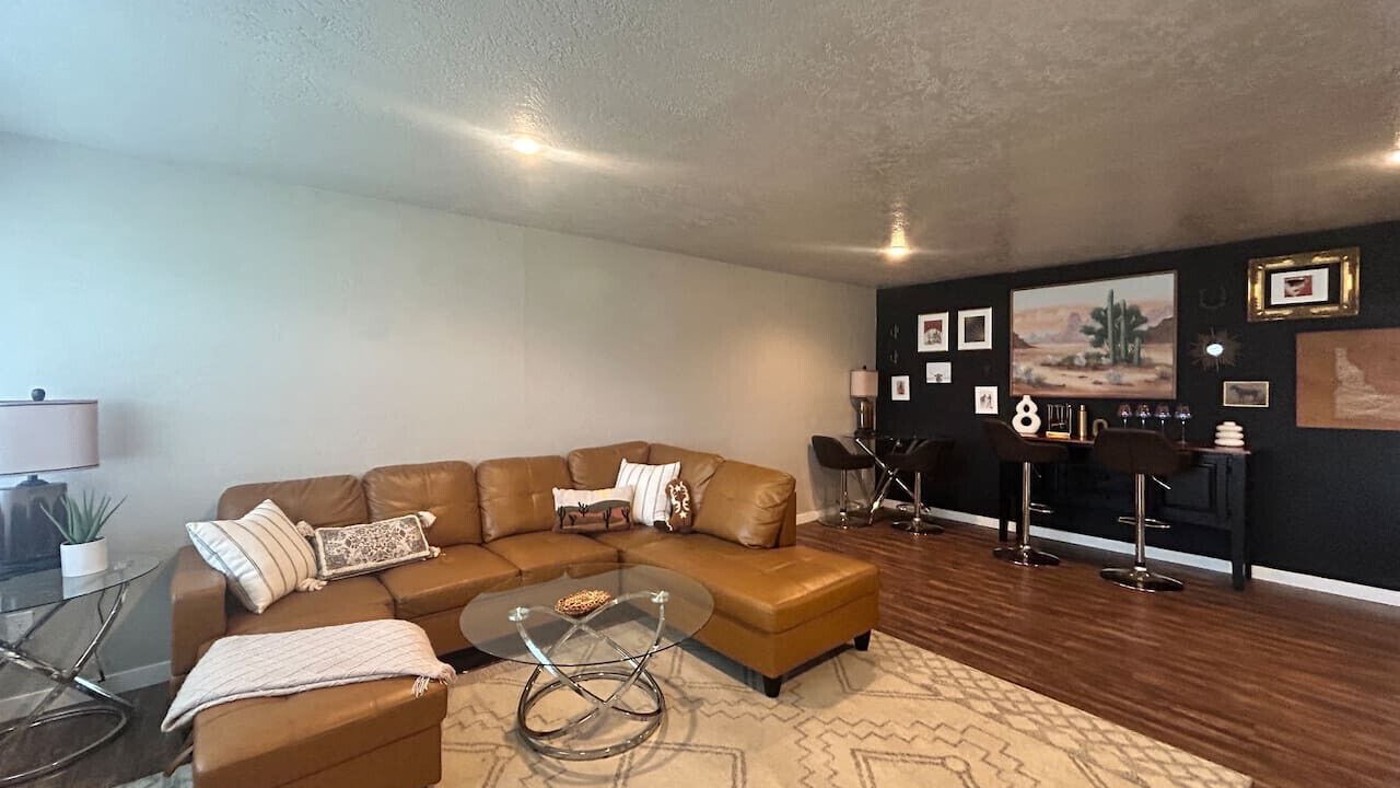 Photo of Livingroom in Southwest Ada County Alliance