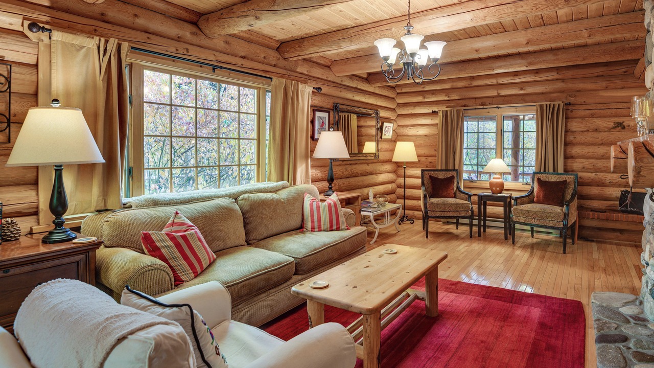 Photo of Livingroom in Hailey