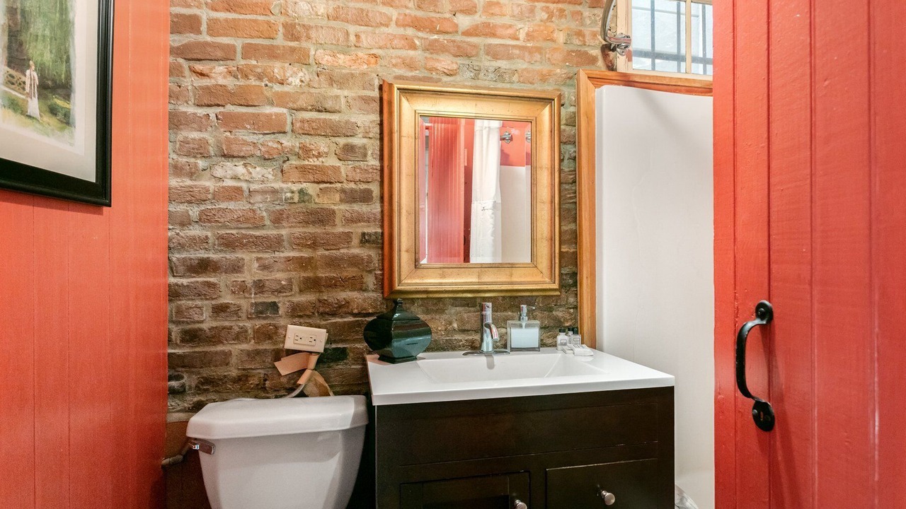 Photo of Bathroom in Natchez