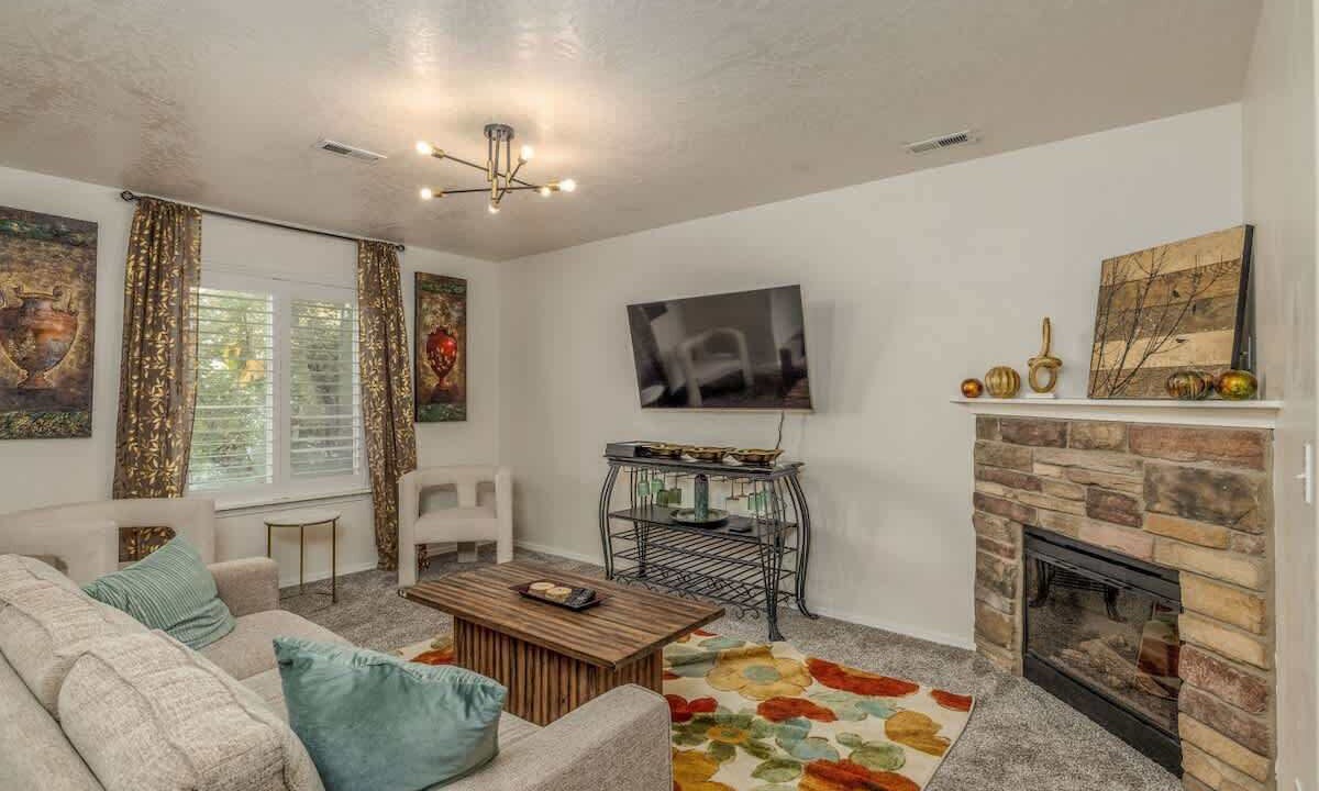 Photo of Livingroom in Post Falls