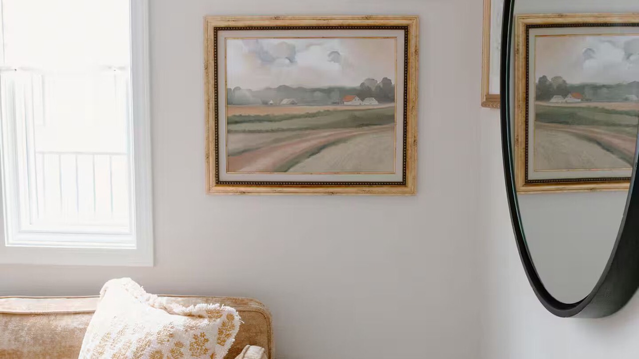 Photo of Livingroom in North End