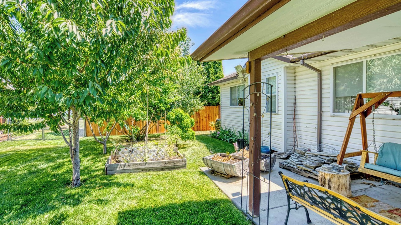 Photo of Patio Balcony in Weiser