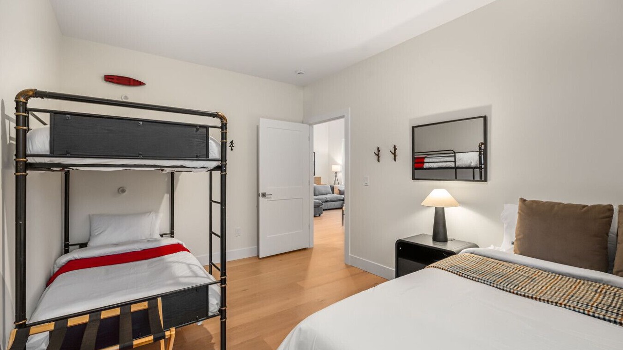 Photo of Bedroom in Trestle Creek