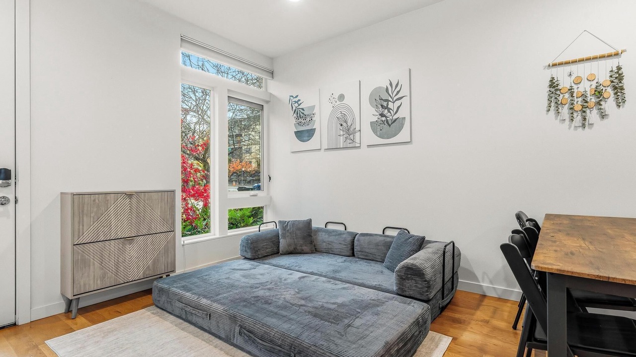 Photo of Livingroom in Whittier Heights