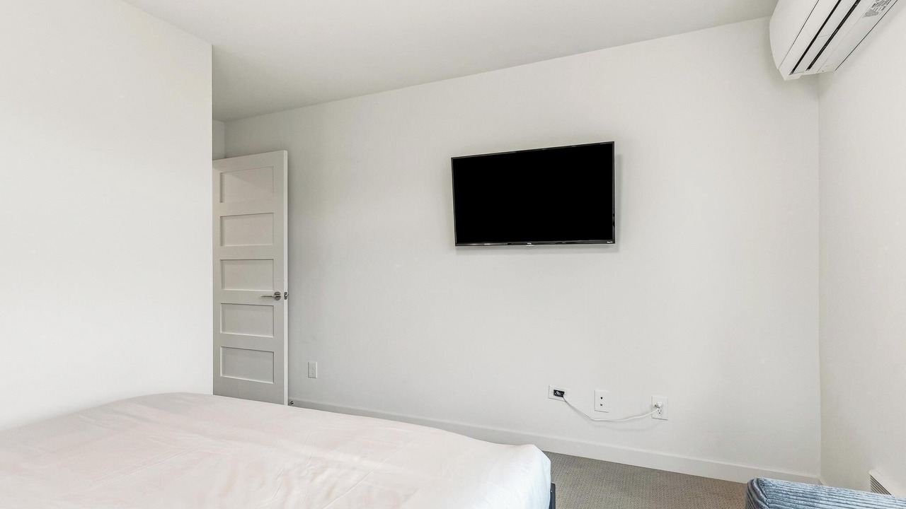 Photo of Bedroom in Whittier Heights