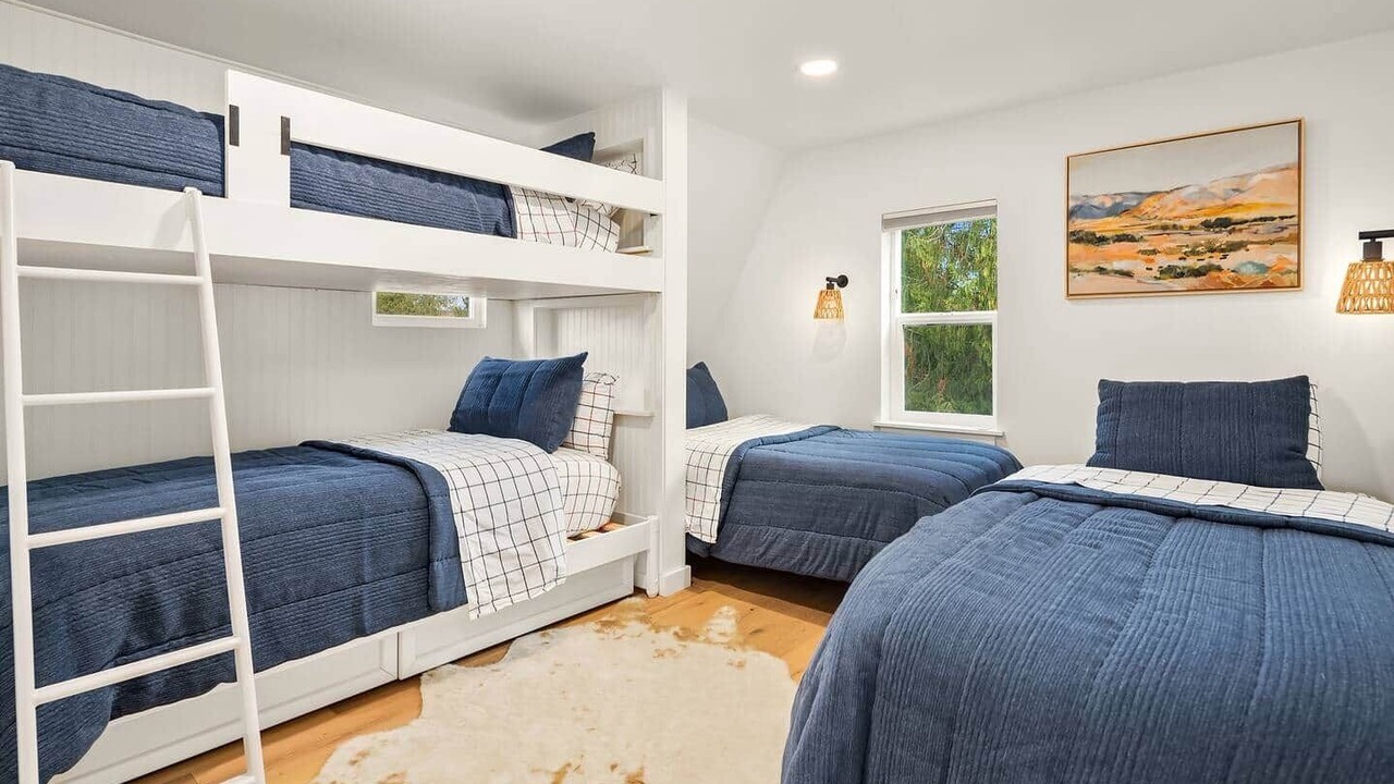 Photo of Bedroom in Sedro-Woolley