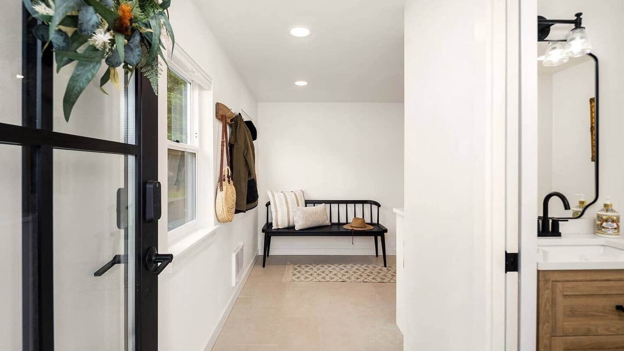 Photo of Bedroom in Sedro-Woolley
