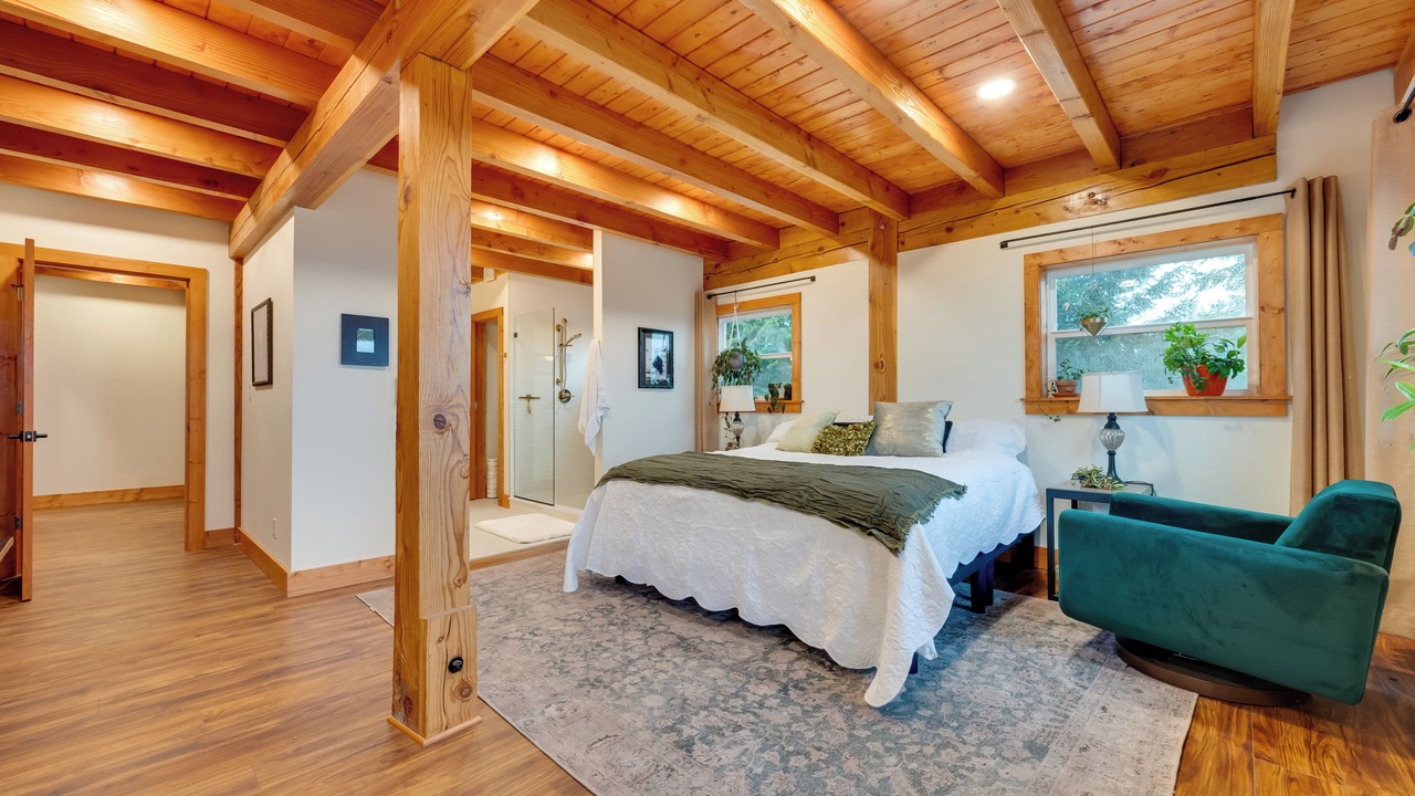 Photo of Livingroom in Lewis County