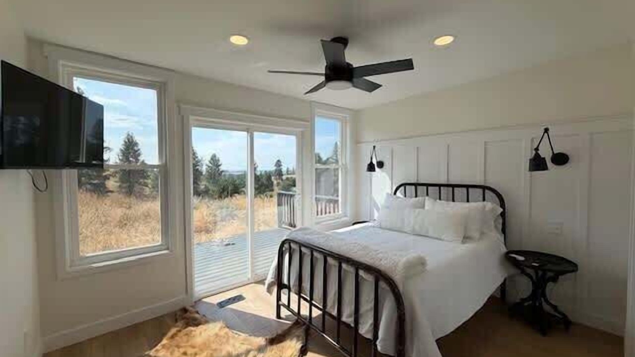 Photo of Bedroom in Mica