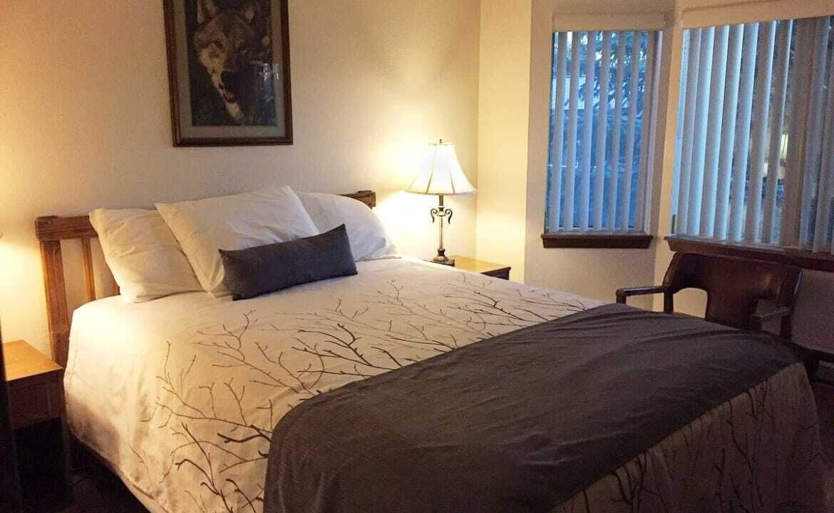 Photo of Bedroom in Island Park