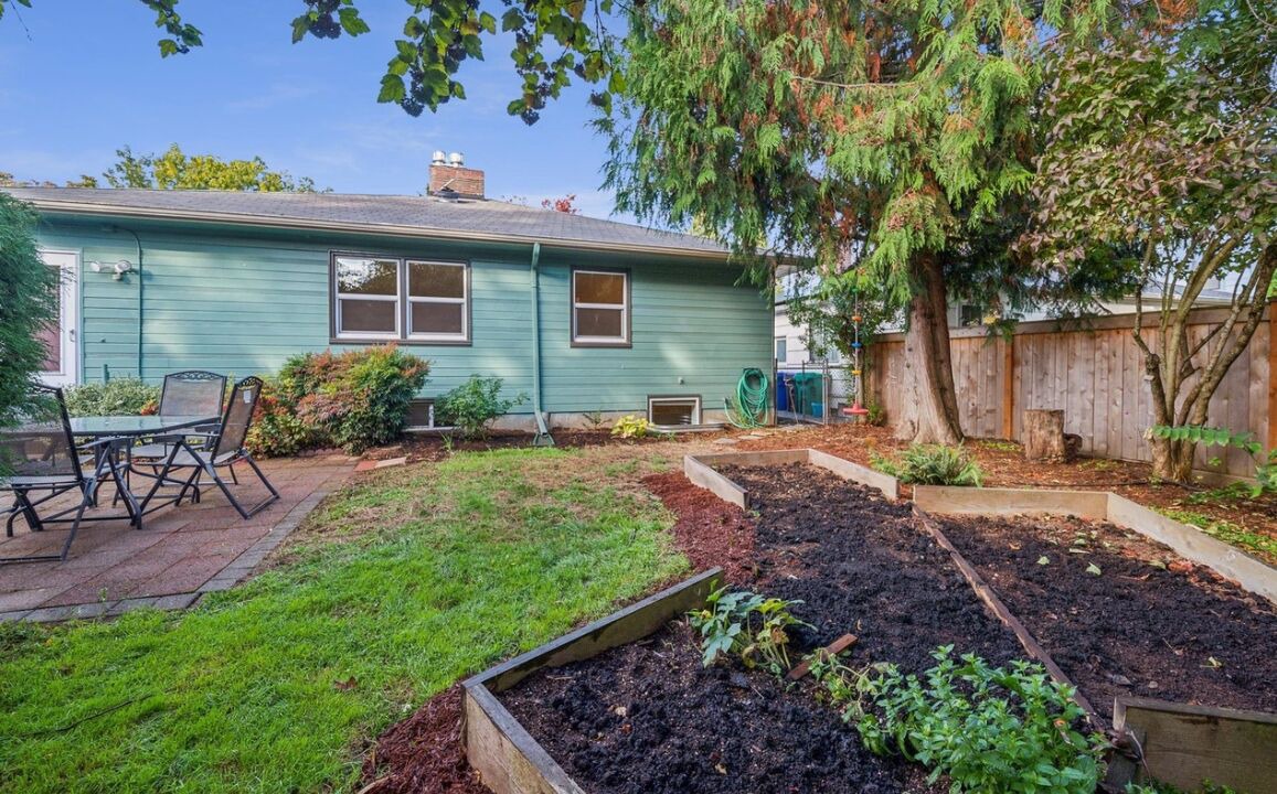 Photo of Outdoor in South Tabor