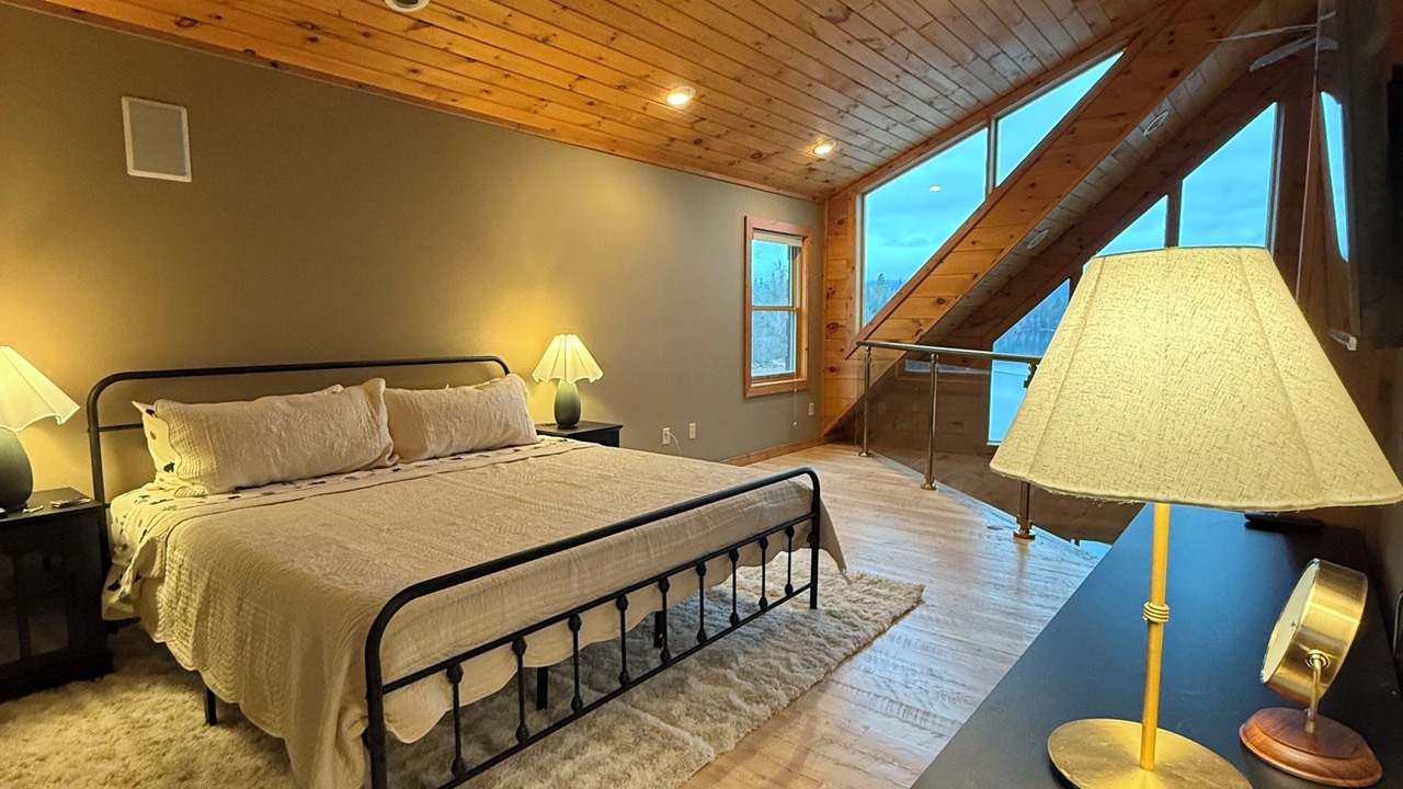 Photo of Bedroom in Pend Oreille County
