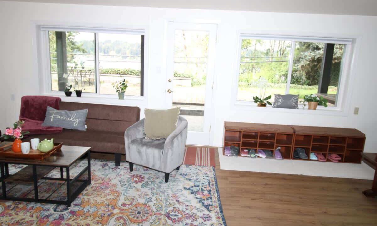 Photo of Livingroom in Mercer Island