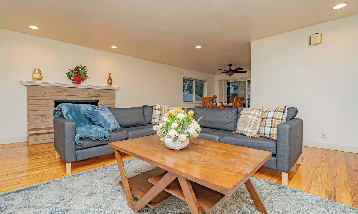 Photo of Others in Mercer Island