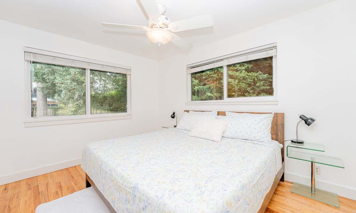 Photo of Others in Mercer Island