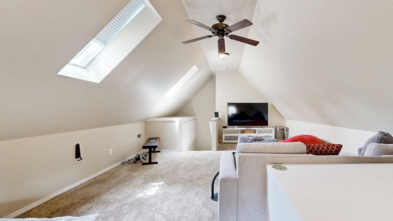 Photo of Livingroom in Klamath Falls