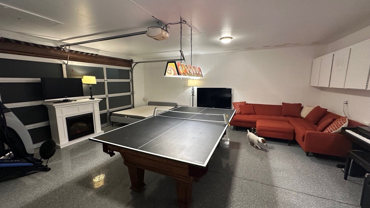 Photo of Livingroom in Mount Park