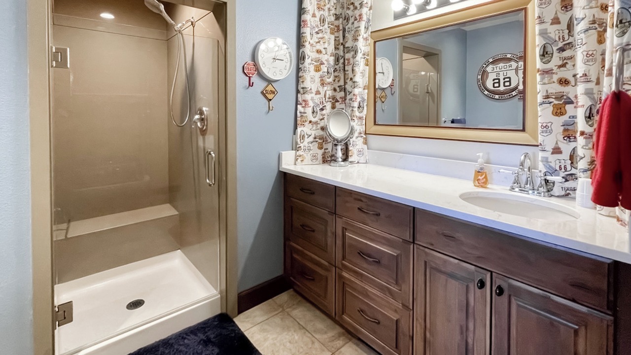 Photo of Bathroom in Oregon Water Wonderland