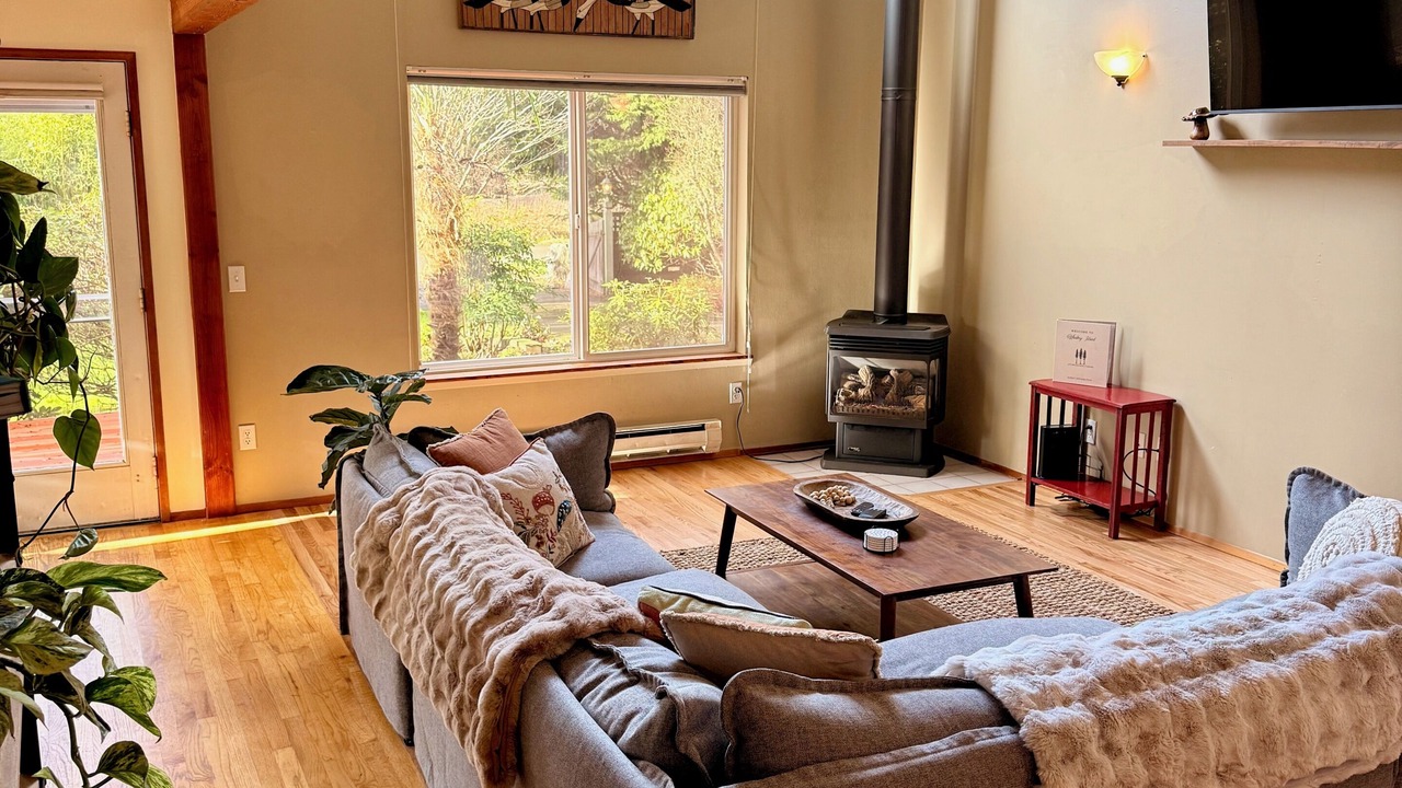 Photo of Livingroom in Coupeville