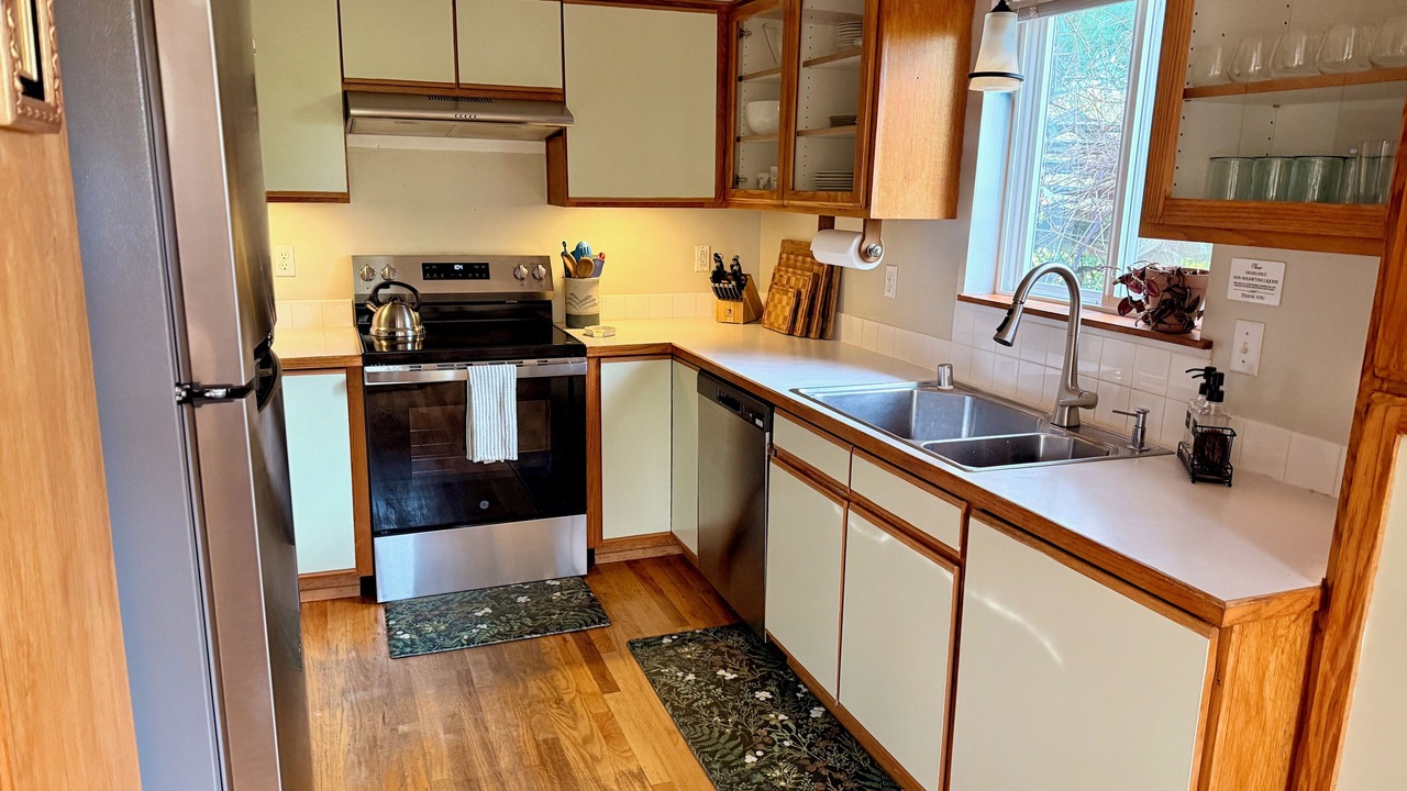Photo of Kitchen in Coupeville