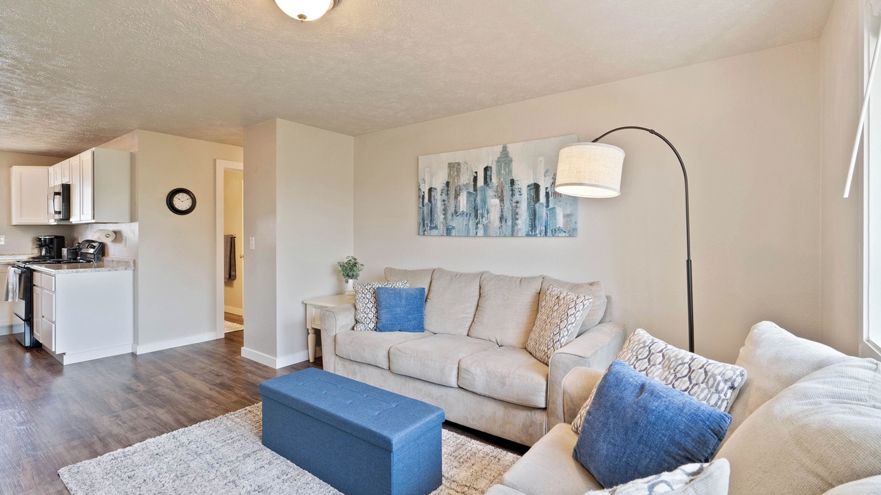 Photo of Livingroom in Logan