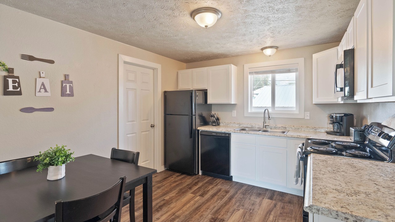 Photo of Kitchen in Logan