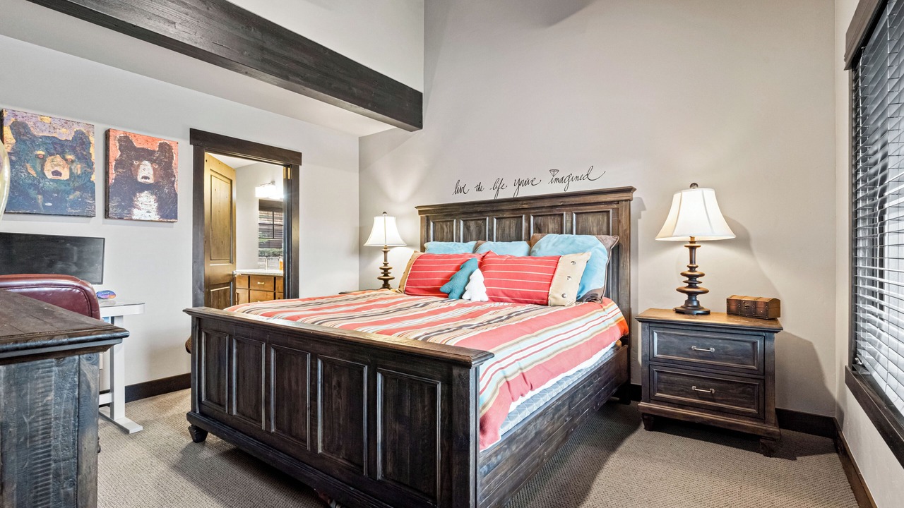 Photo of Bedroom in Tamarack Resort