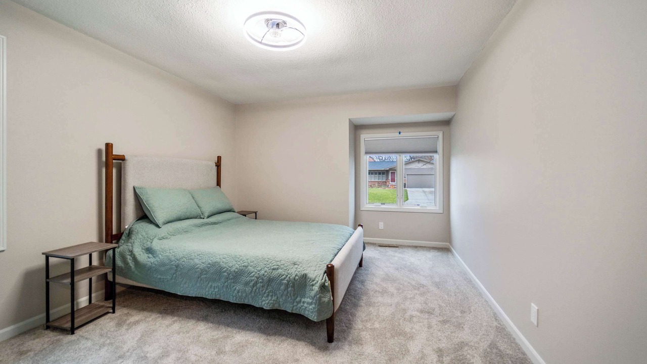 Photo of Bedroom in Ames
