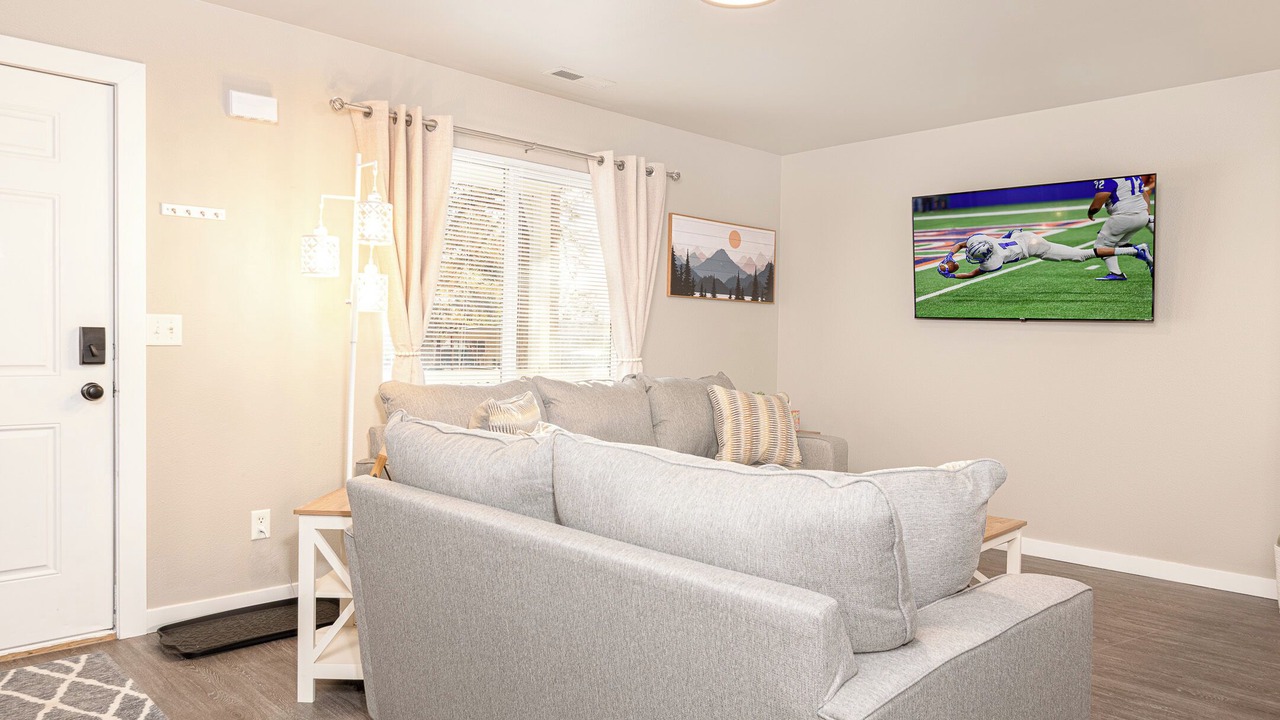 Photo of Livingroom in Veterans Park