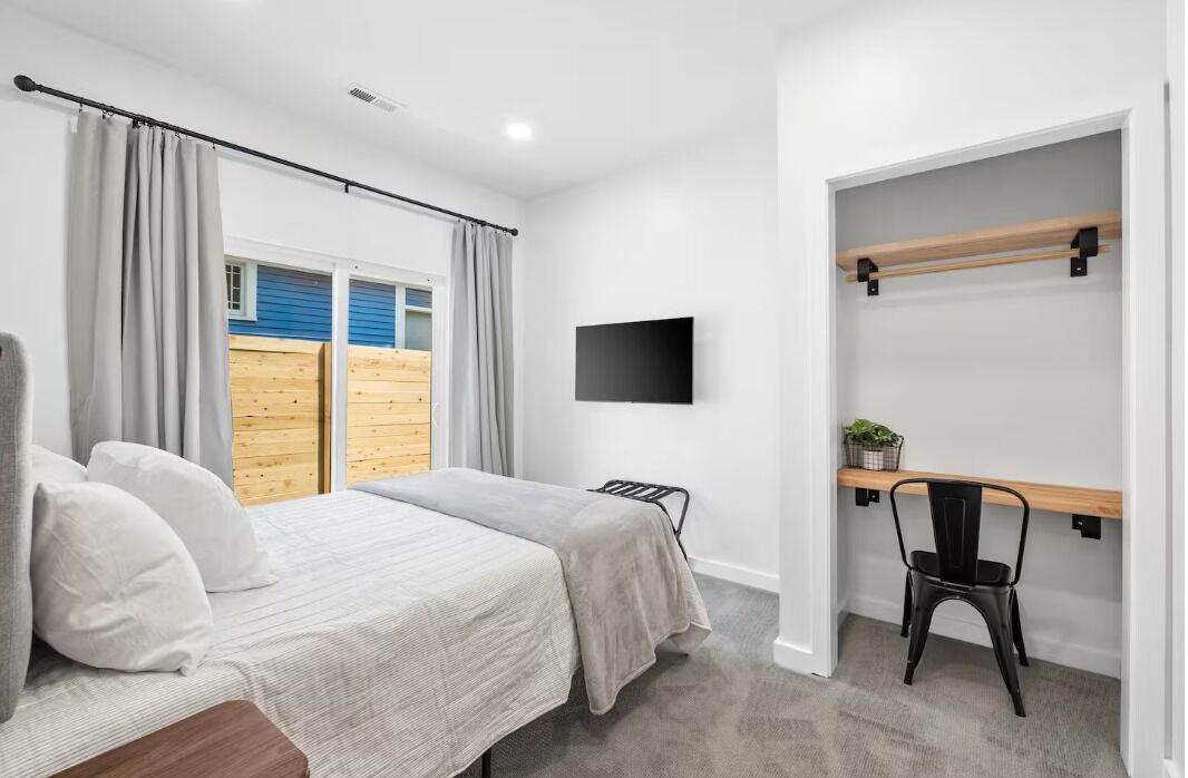 Photo of Bedroom in Garden District
