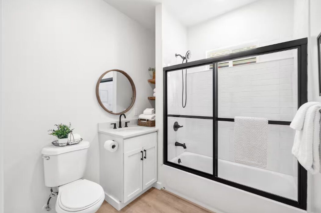 Photo of Bathroom in Garden District