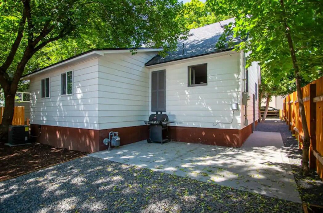 Photo of Outdoor in Garden District